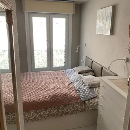 Casa Magdalena 2-bedroom Between The Locos And Del Cura Beaches * Torrevieja