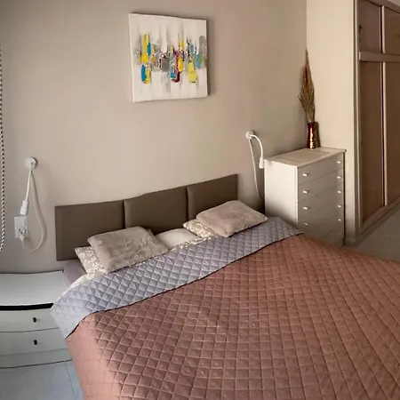Casa Magdalena 2-bedroom Between The Locos And Del Cura Beaches